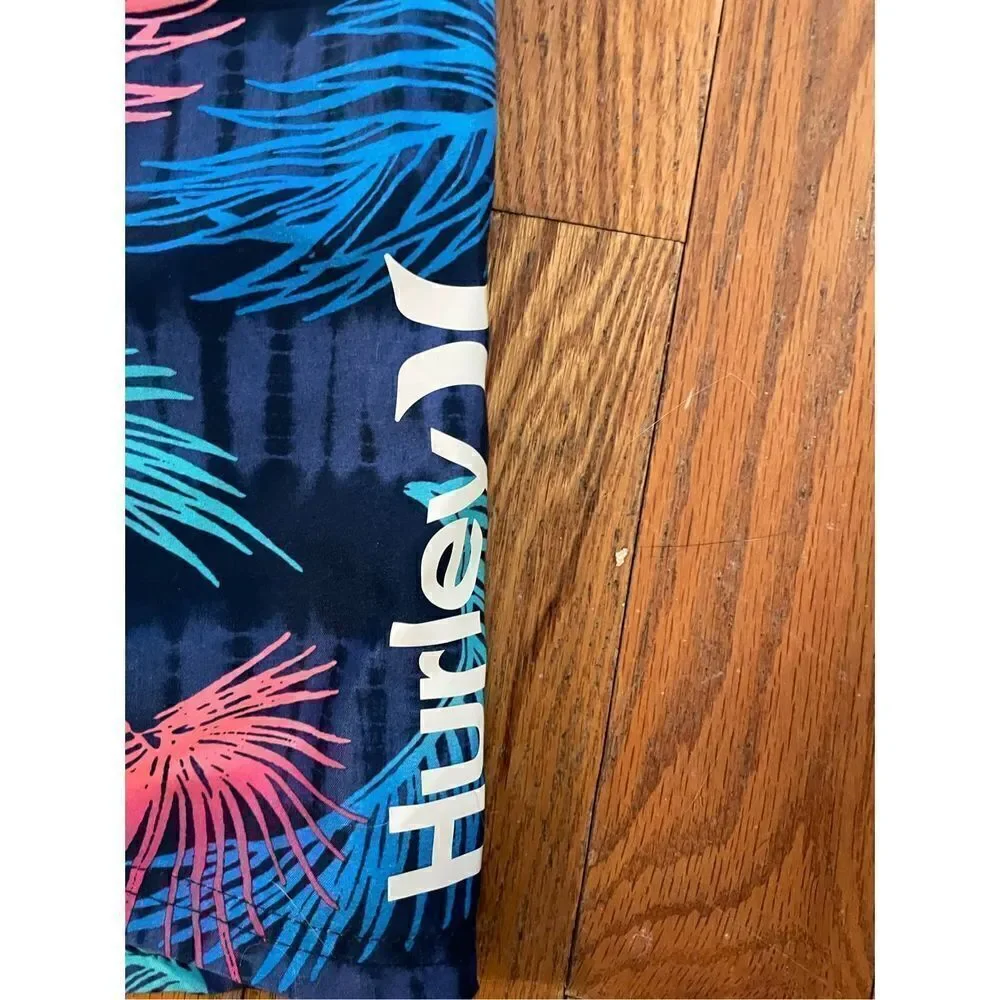 Hurley Swim Trunks (SZ XL)